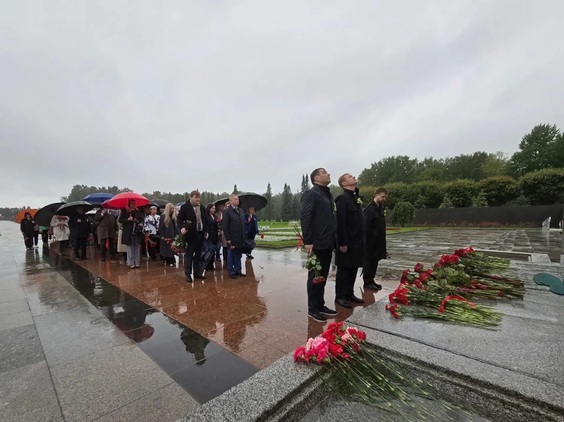 В Петербурге почтили память финансистов, погибших в годы ВОВ  