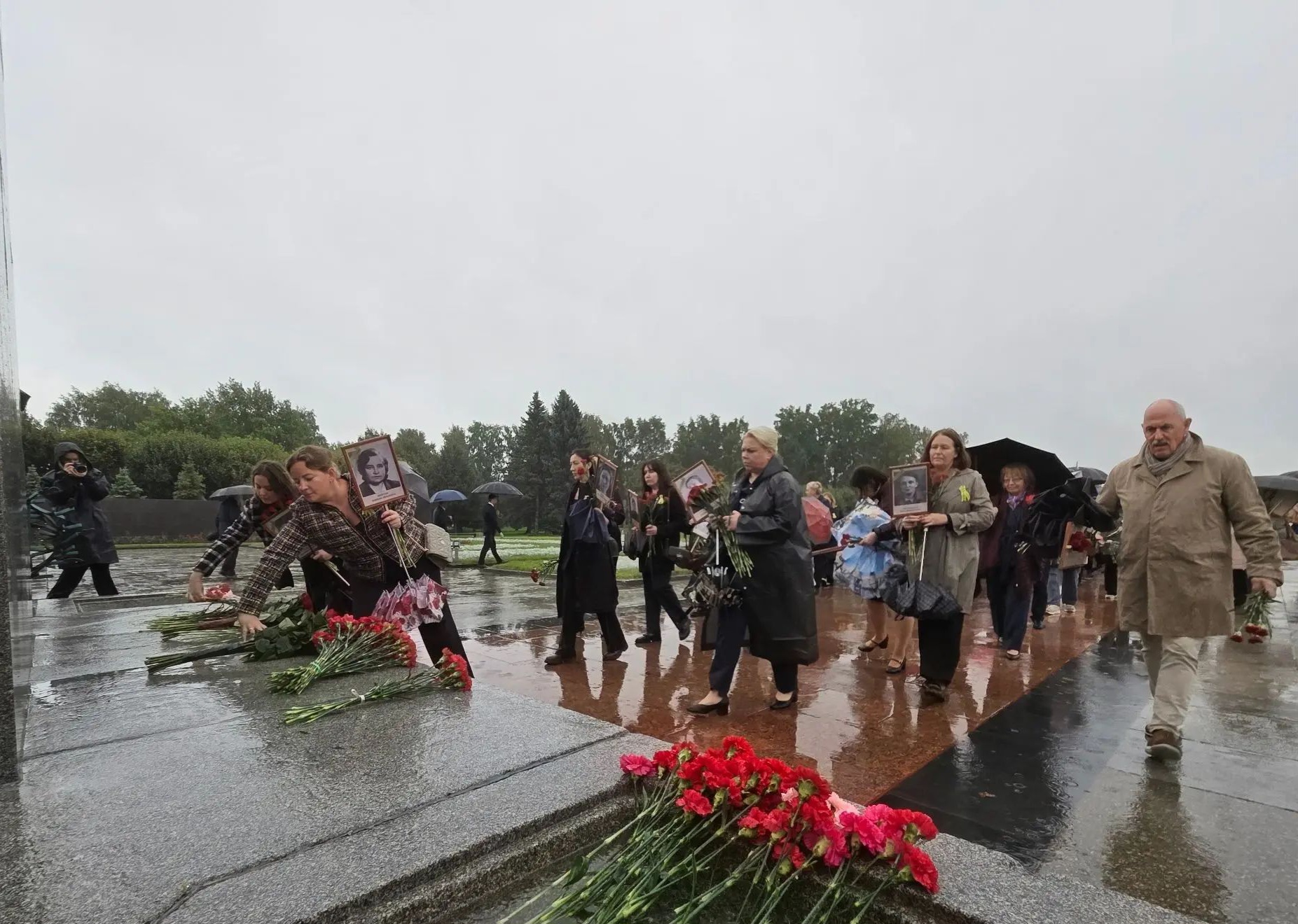 В Петербурге почтили память финансистов, погибших в годы ВОВ  