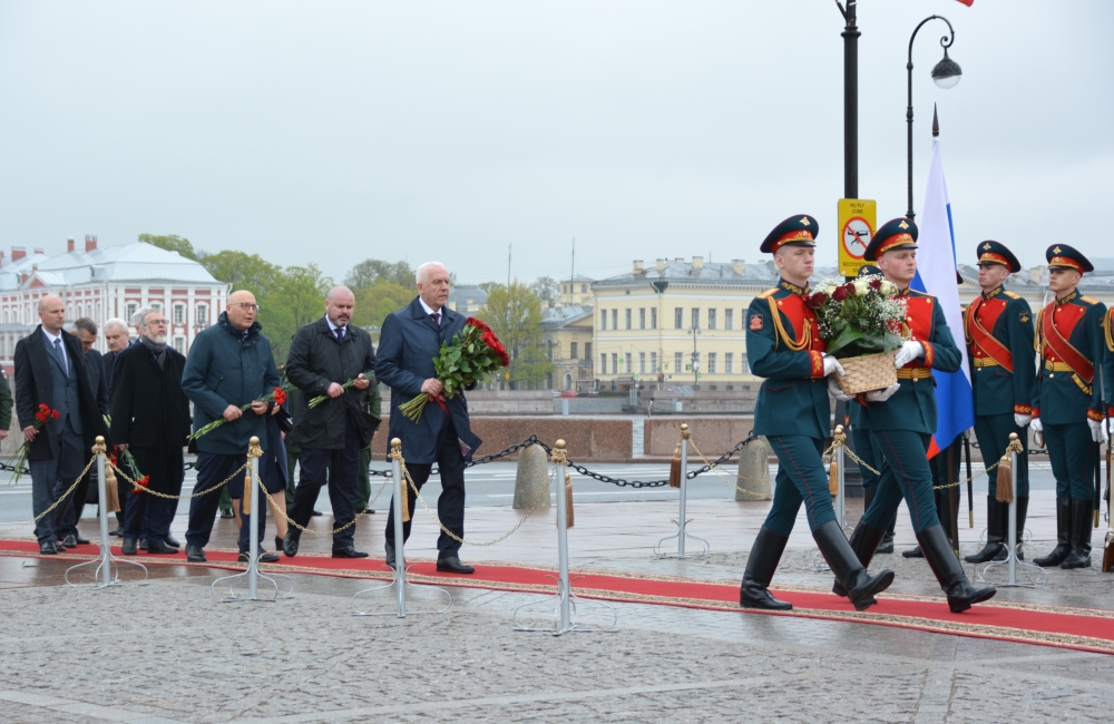 Санкт-Петербург отмечает 319-ю годовщину со дня основания