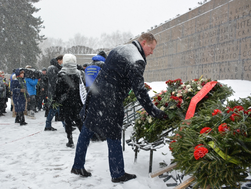 Делегация Контрольно-счетной палаты почтила память жертв блокады Ленинграда